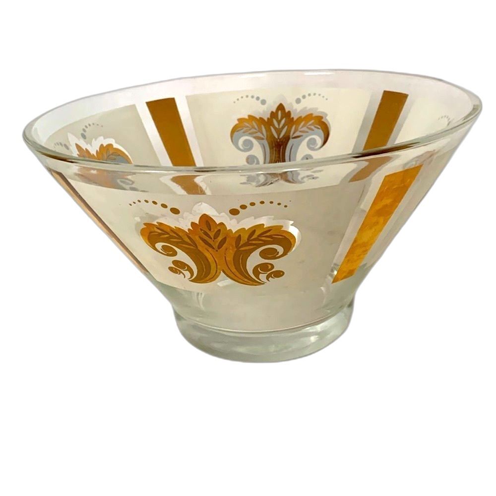 VTG MCM Anchor Hocking Fleur De Lis Large Serving Chip/Salad Bowl